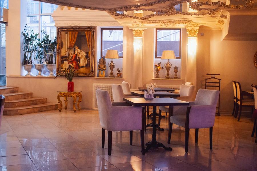 Зеркальный